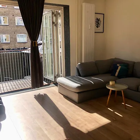 Cozy Close To The Center & Strand Apartment *